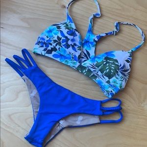 Midori Bikini in Blue - M/L